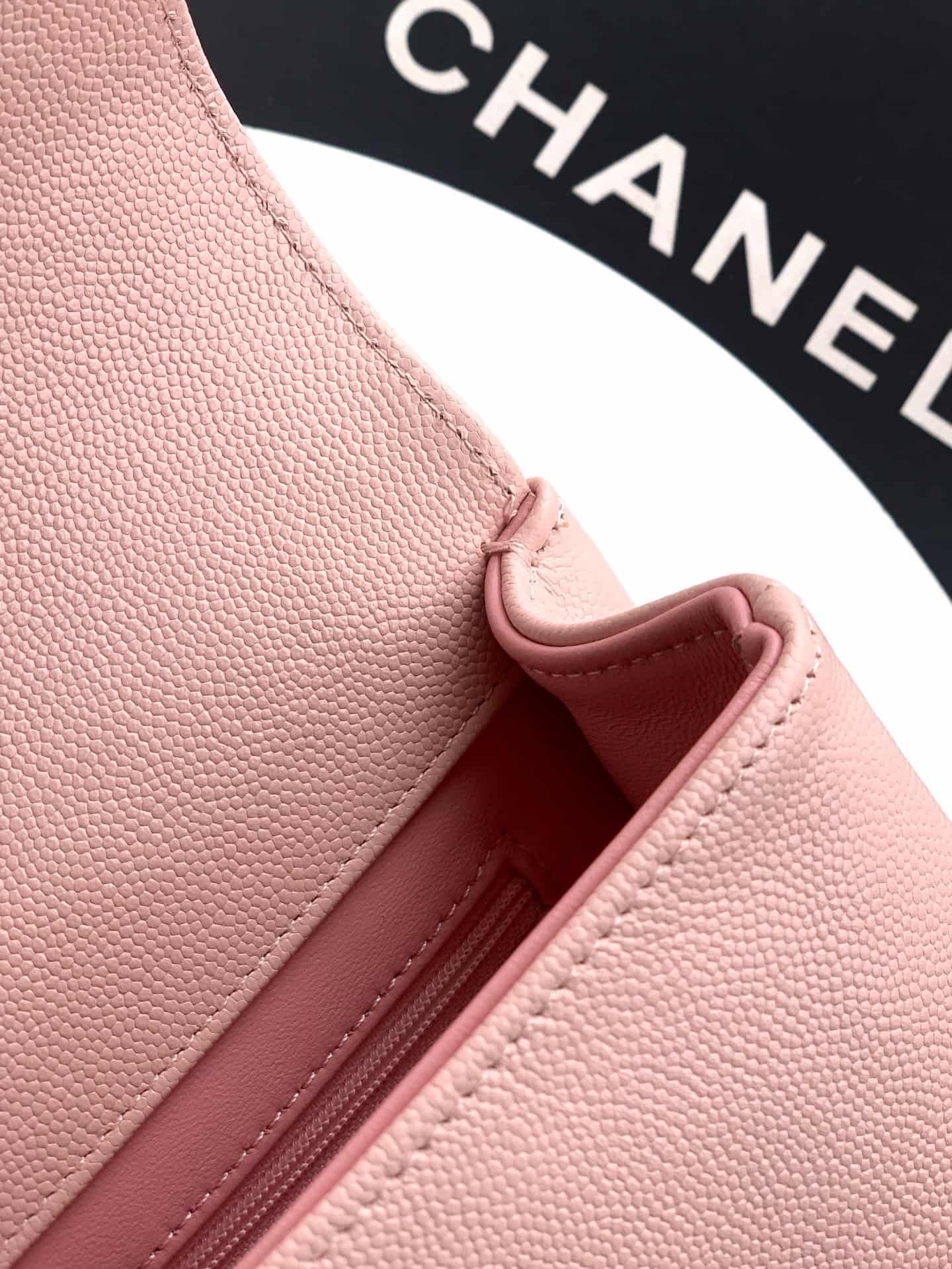 Chanel Clutch with Leather Strap Grained Shiny Calfskin & Gold-Tone Metal Pink  5809 High