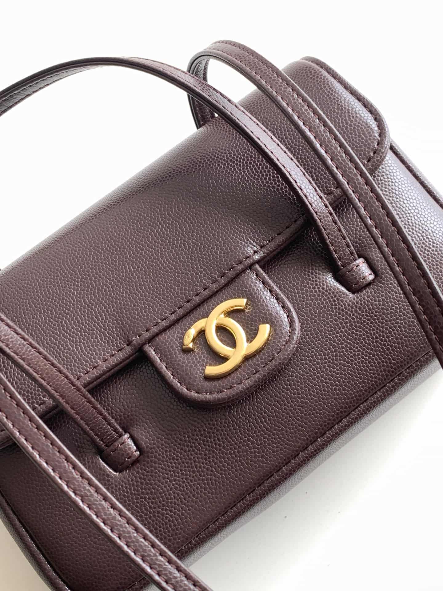 Chanel Clutch with Leather Strap Grained Shiny Calfskin & Gold-Tone Metal Dark brown AP5068 A