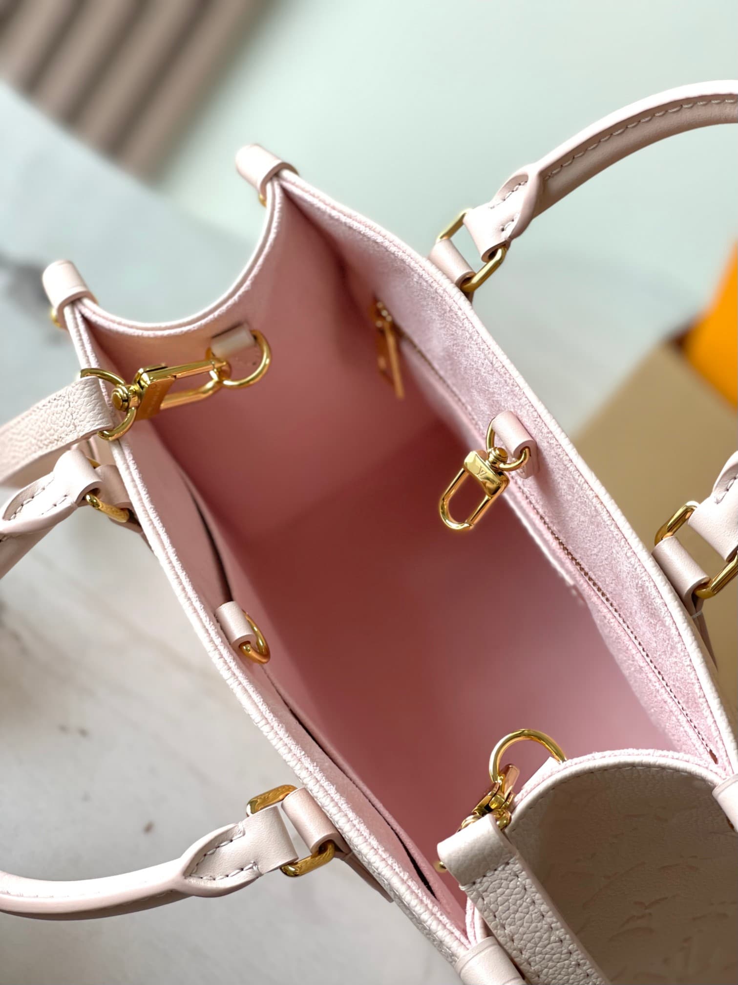 Louis Vuitton OnTheGo PM Monogram Empreinte Leather Pink Opale M47135 Top
