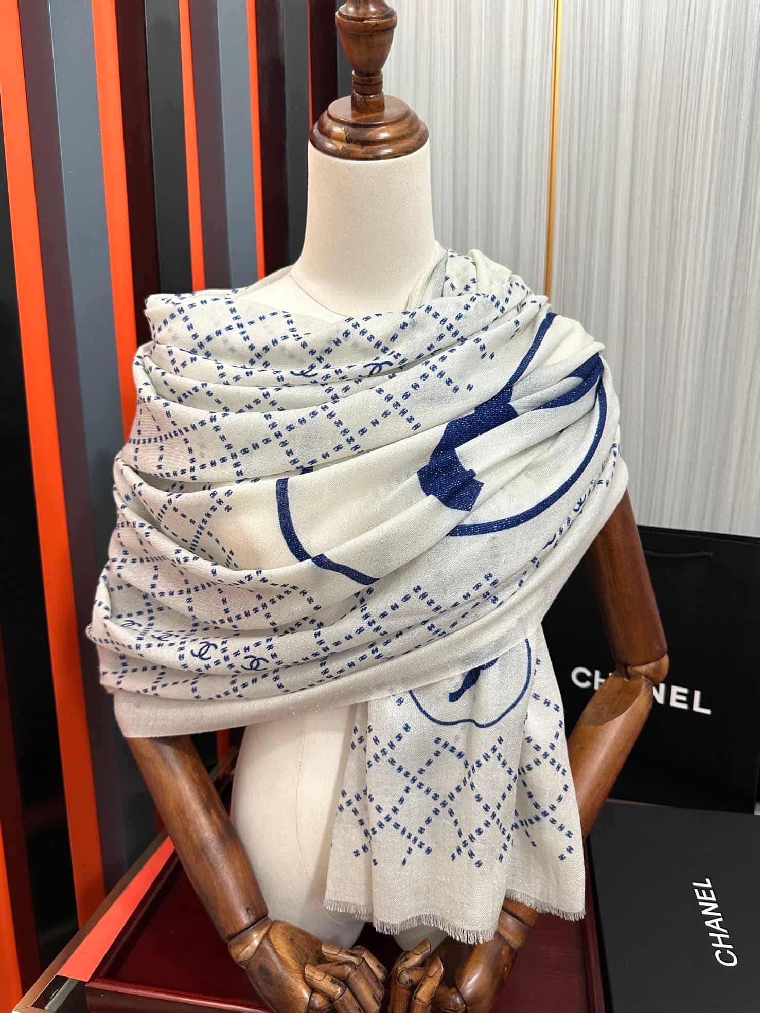 Chanel interlocking CC logo cashmere silk stole scarf