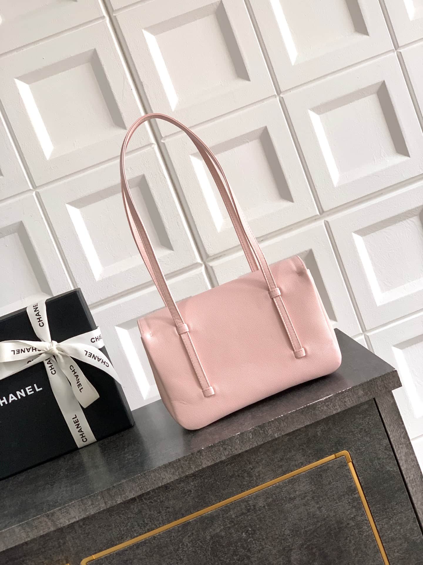 Chanel Clutch with Leather Strap Grained Shiny Calfskin & Gold-Tone Metal Pink  5809 High