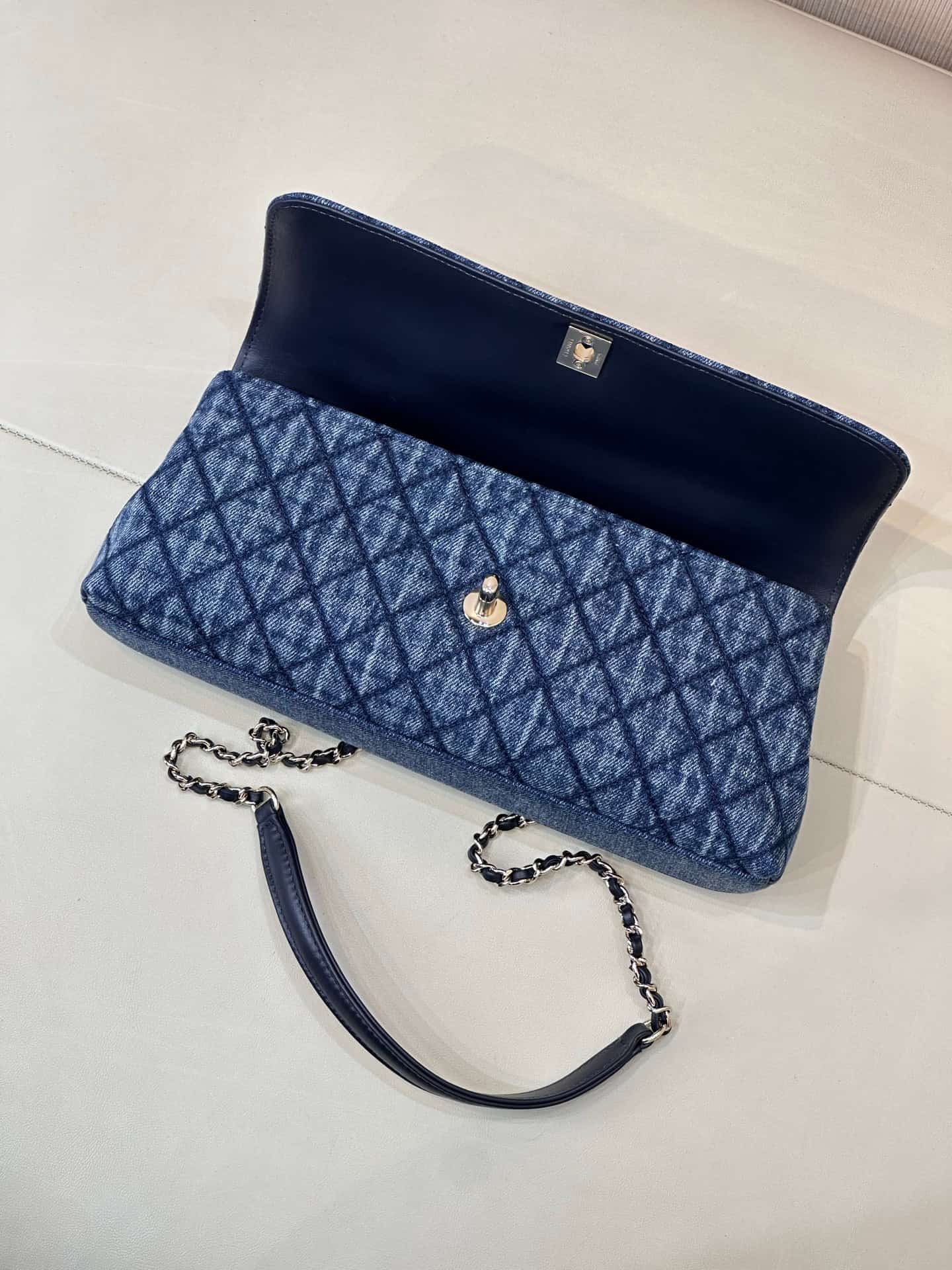 Chanel Maxi Flap Bag with Top Handle Washed Denim& Gold-Tone Metal AS6091 Blue TOP
