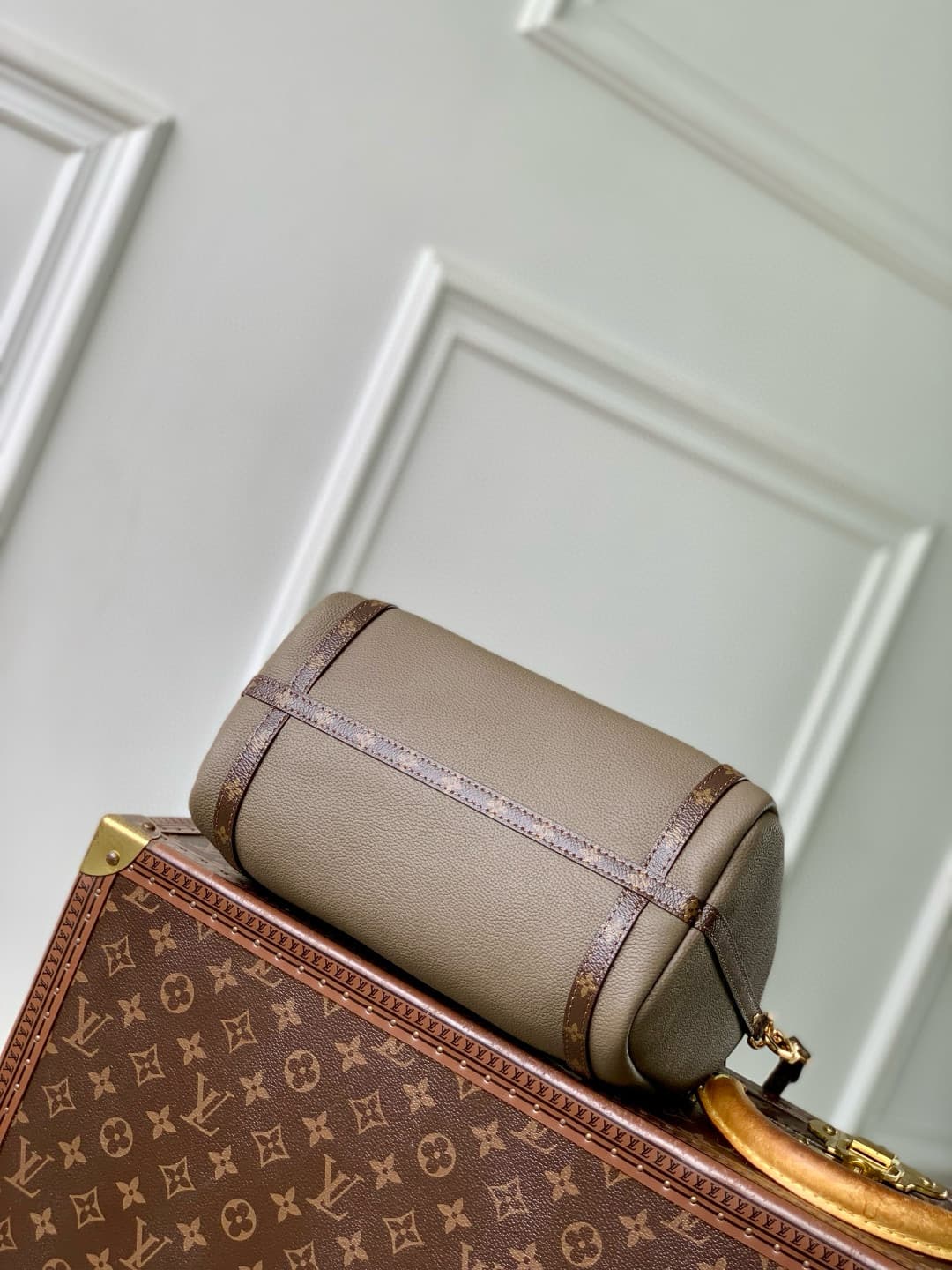 Louis Vuitton Express PM Calfskin leather Smoke Gray M26360 High