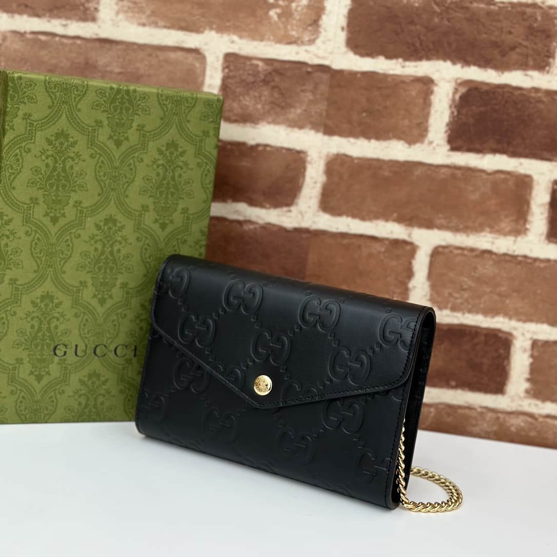 Gucci GG pochette in  GG leather 781555 High