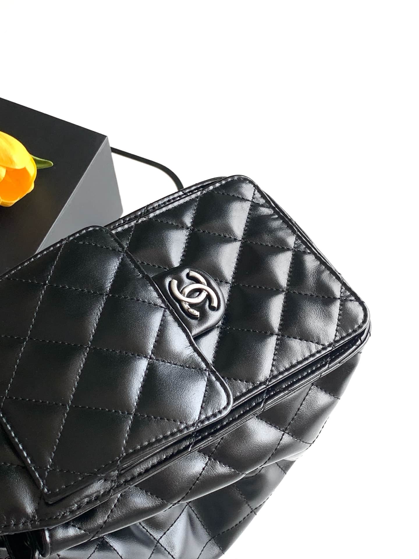 Chanel 25 Small Hobo handbag AS5293 Shiny calfskin&Silver-tone metal Black A