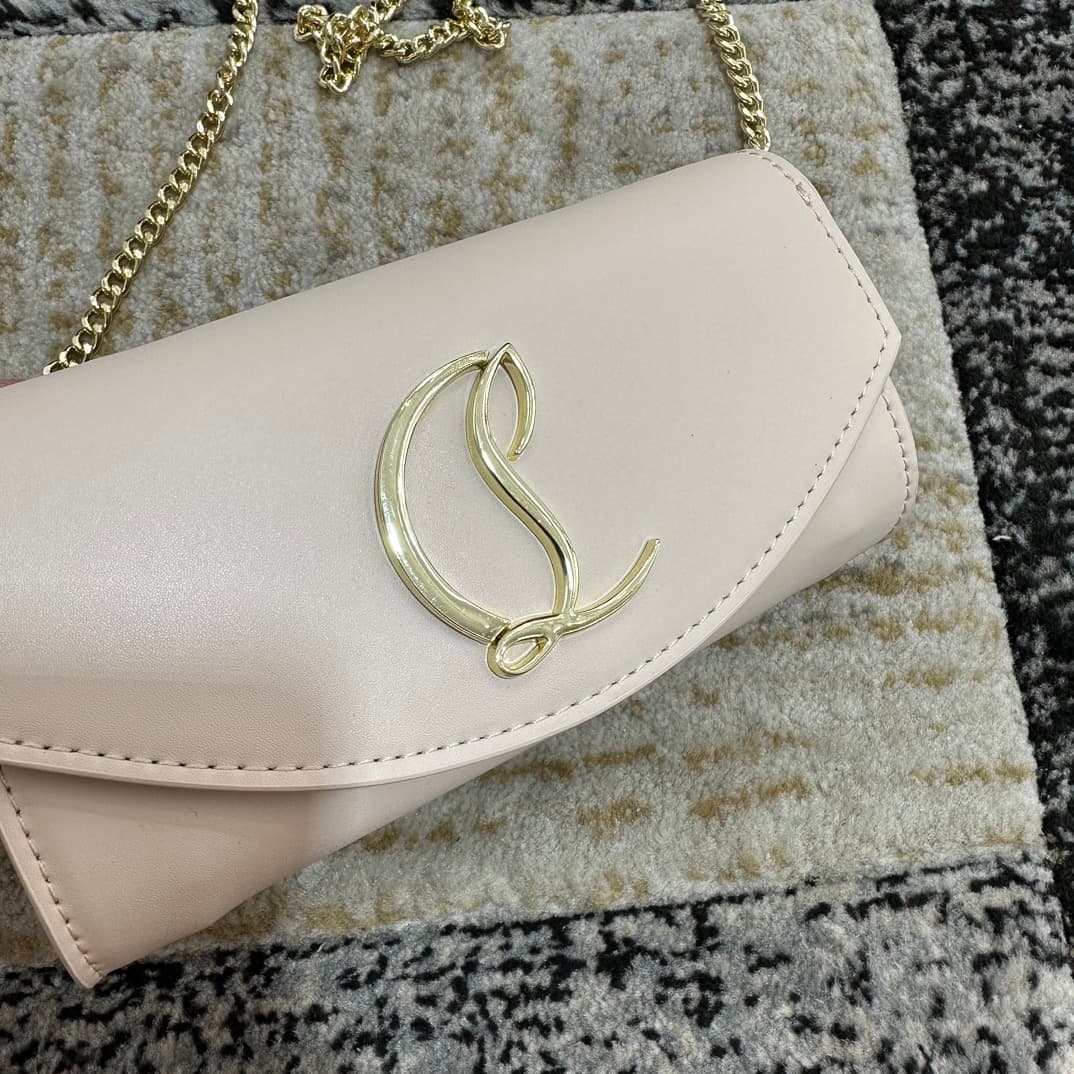 Christian Louboutin Loubi54 leather shoulder bag in cream High