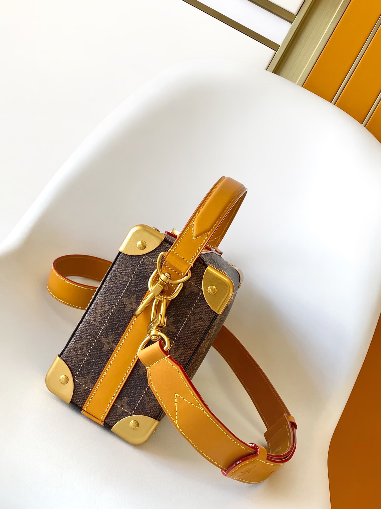 Louis Vuitton Monogram Soul Trunk East West M11536 High