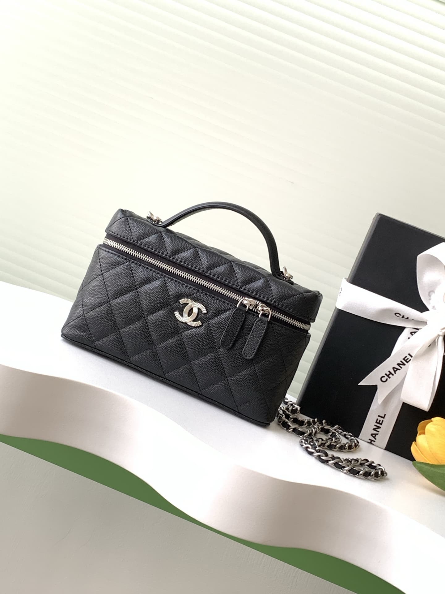 Chanel VANITY WITH CHAIN AP4407 Grained Calfskin & Silver-Tone Metal Black High