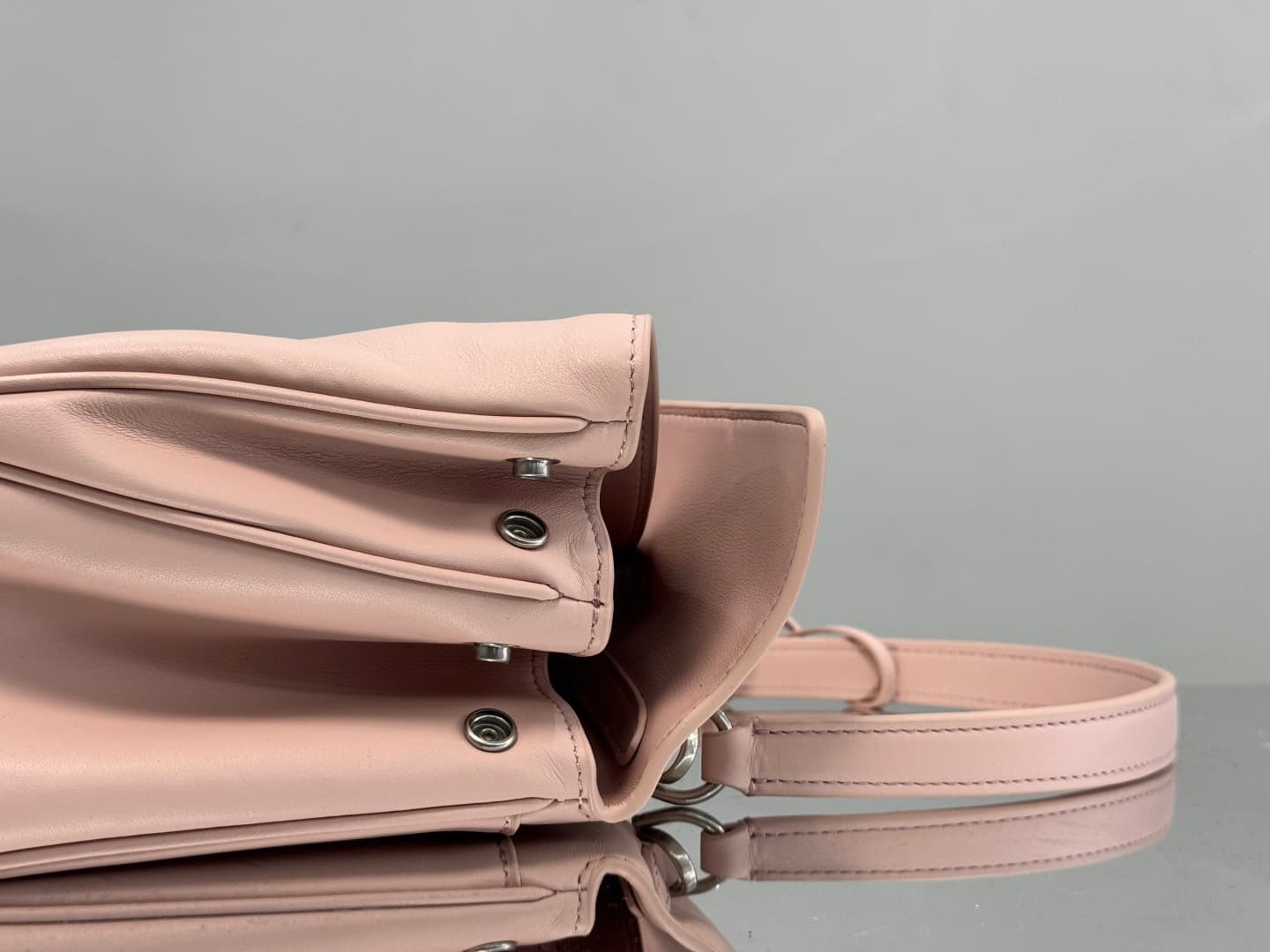 Balenciaga Rodeo Small Bag in Pink Leather With Silver-Tone Metal TOP