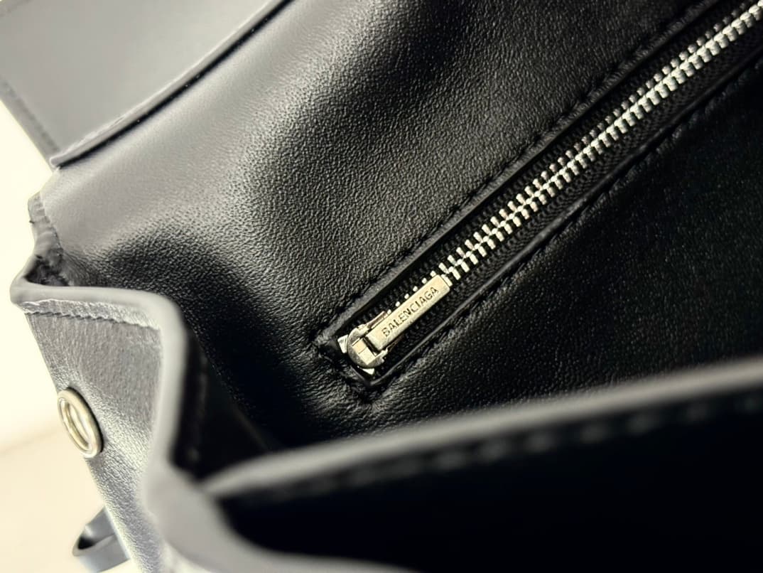 Balenciaga Rodeo Mini Bag in Black Leather With Silver-Tone Metal TOP