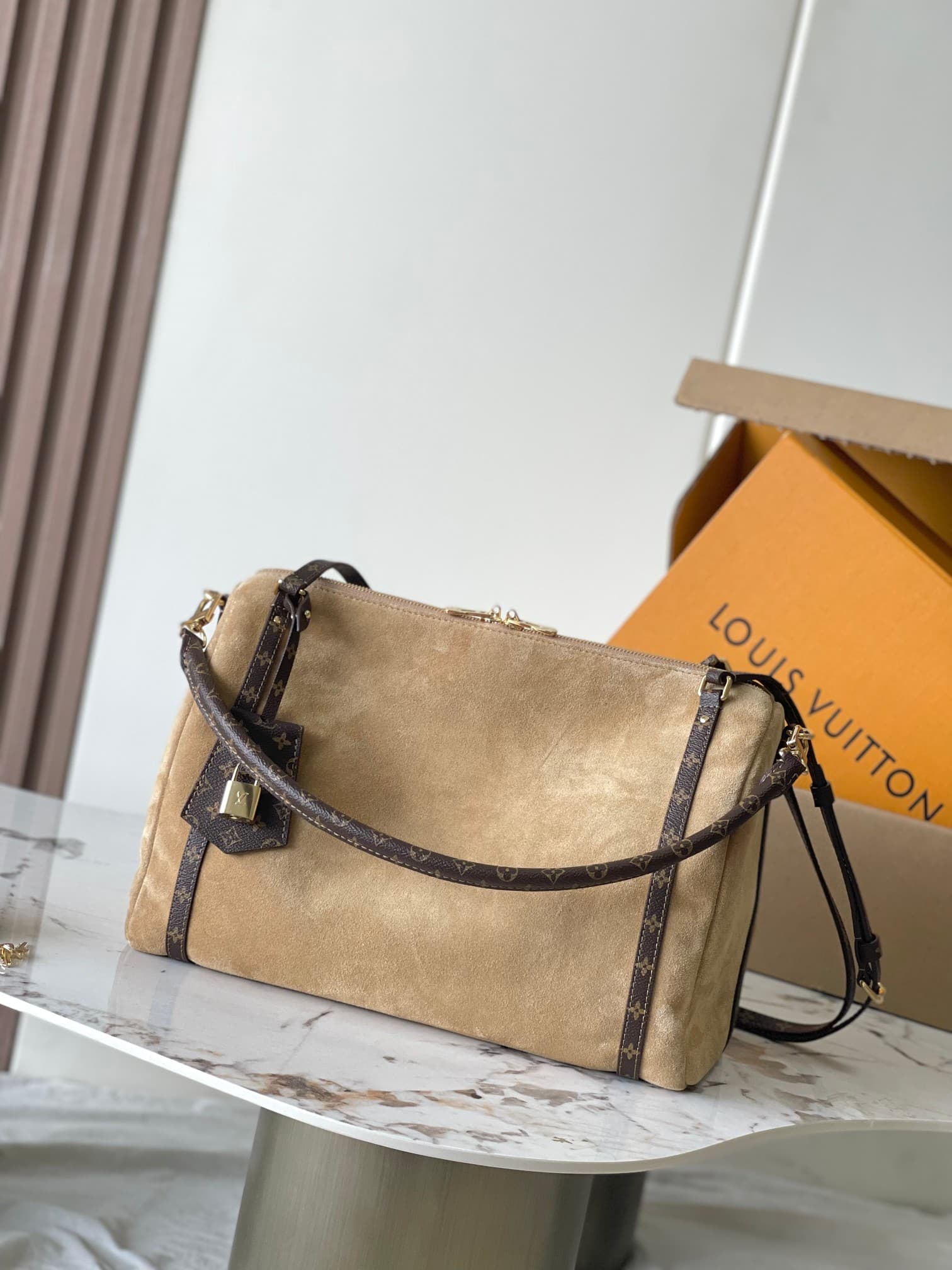 Louis Vuitton Express MM Calfskin leather Monogram/Hazelnut M26358 TOP