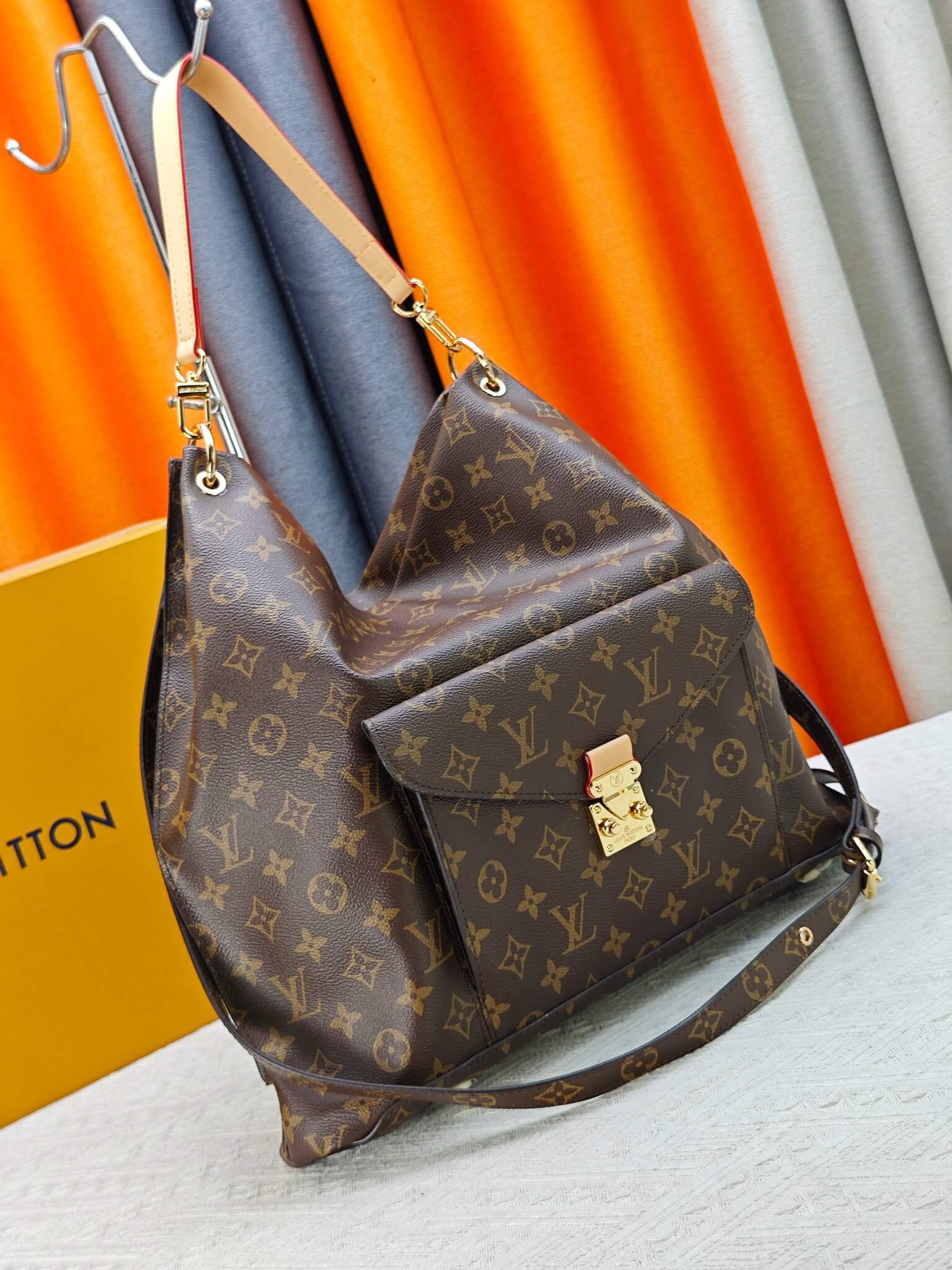 Louis Vuitton Metis Bag Monogram Canvas M40781 High