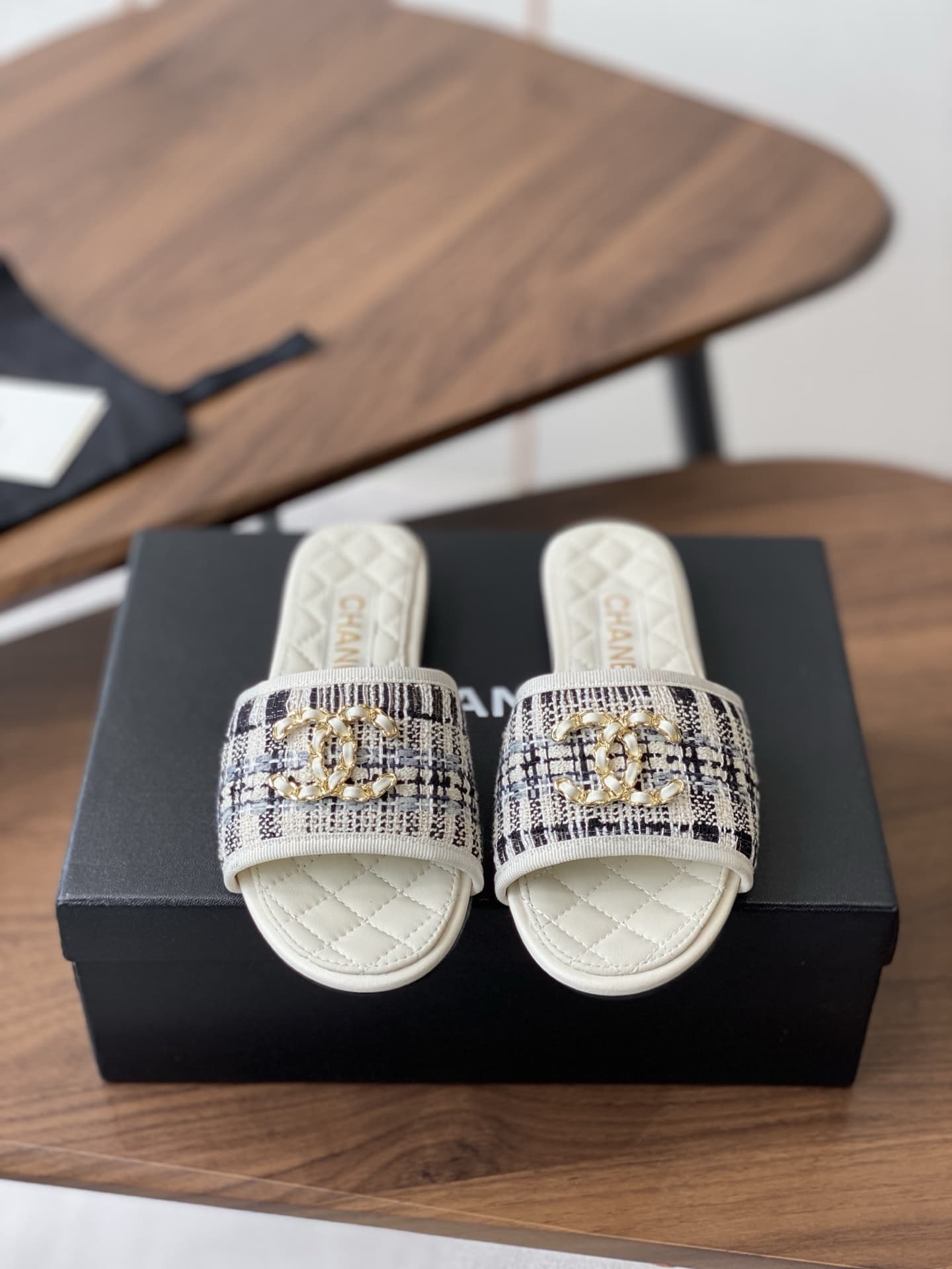 Chanel Sandal shoes Women