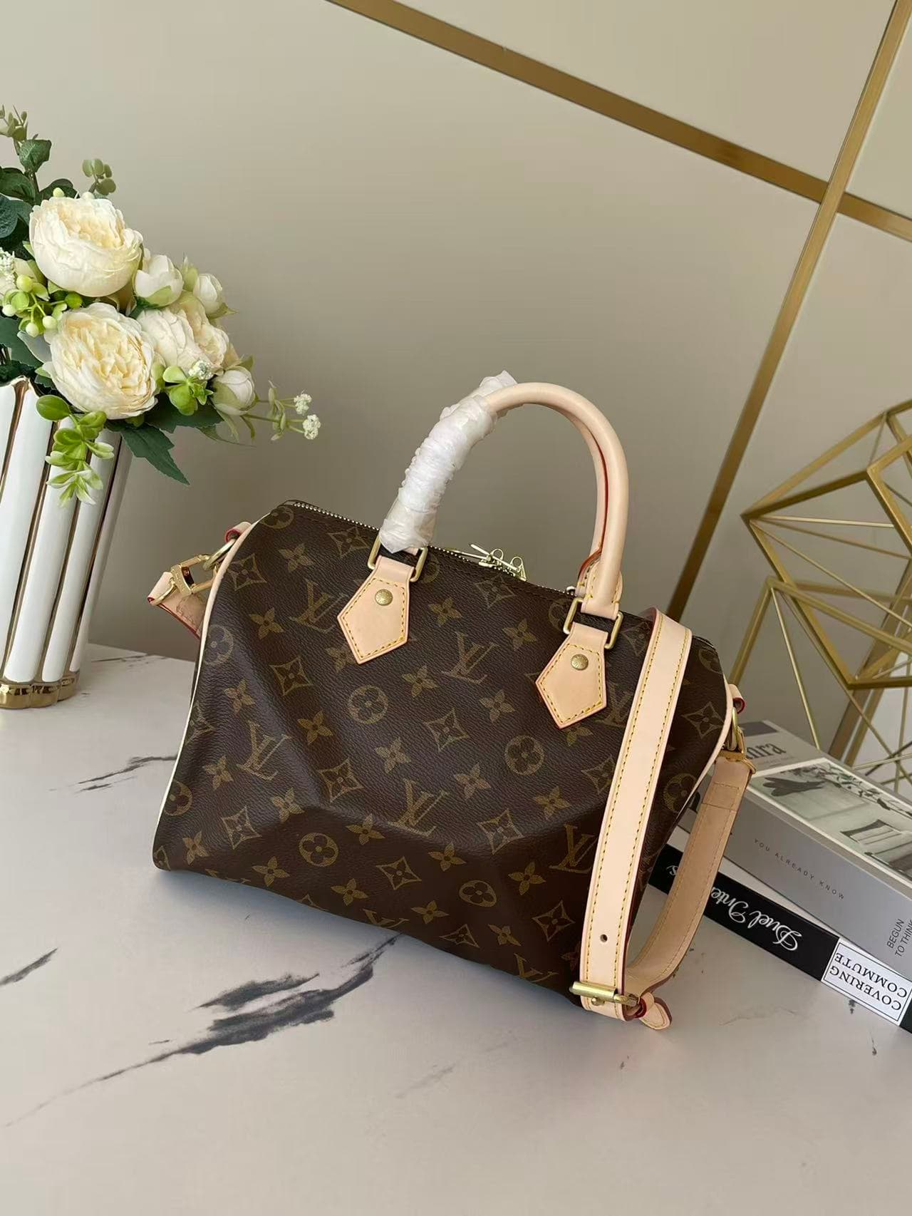 Louis Vuitton Speedy Bandoulière 25 Monogram coated canvas M46977 High