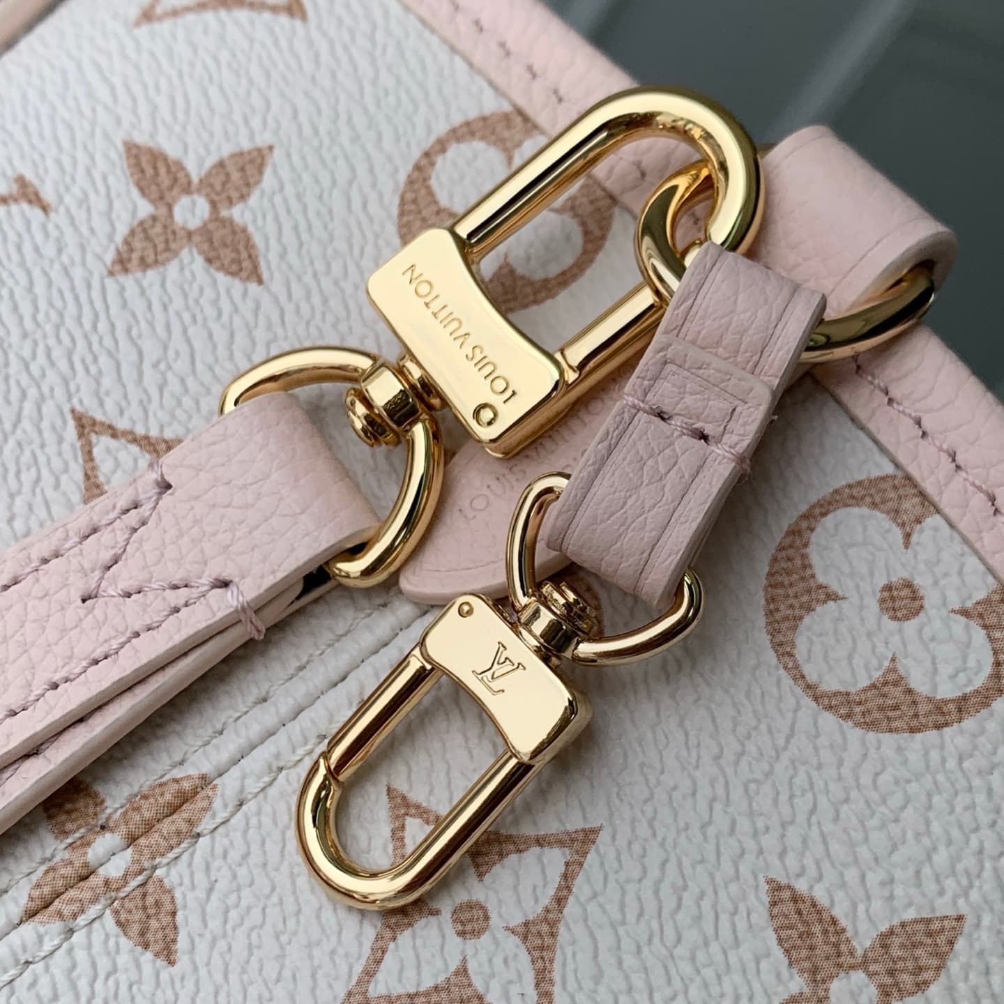 Louis Vuitton Neverfull Inside Out BB Monogram Dune / Pink Cowhide leather M2A466 High